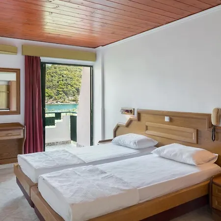 Binji Hotel