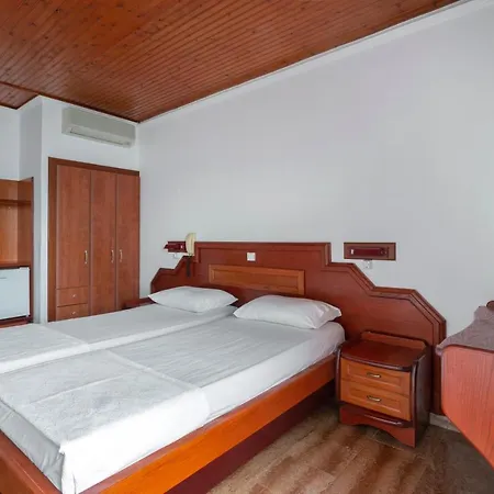 Binji Hotel Epidaurus