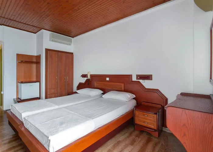 Binji Hotel Epidaurus